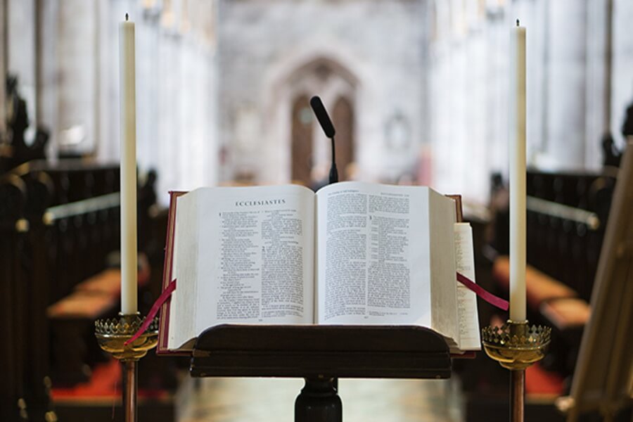Formação Litúrgica, Ficha 10: Dizer o nome de quem vai fazer as leituras na liturgia?