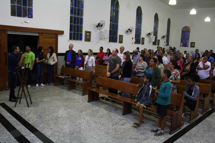 Aconteceu na Matriz o 8º Encontrão para as famílias promovido pelo ECC e Pastoral Familiar.