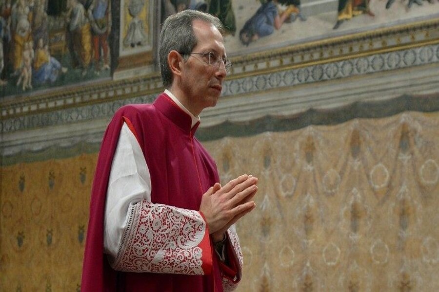 Papa nomeia Mons. Marini bispo de Tortona