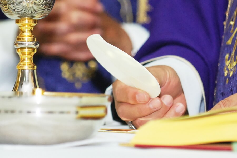 Formação Litúrgica, Ficha 60: Fração do Pão, rito de comunhão e de compromisso com a partilha!