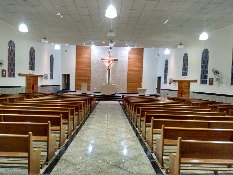 Confira como ficou a Igreja Matriz São João Batista depois da reforma.